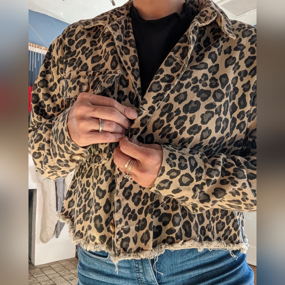 Ee:Some Leopard Print Cropped Jacket - image 8